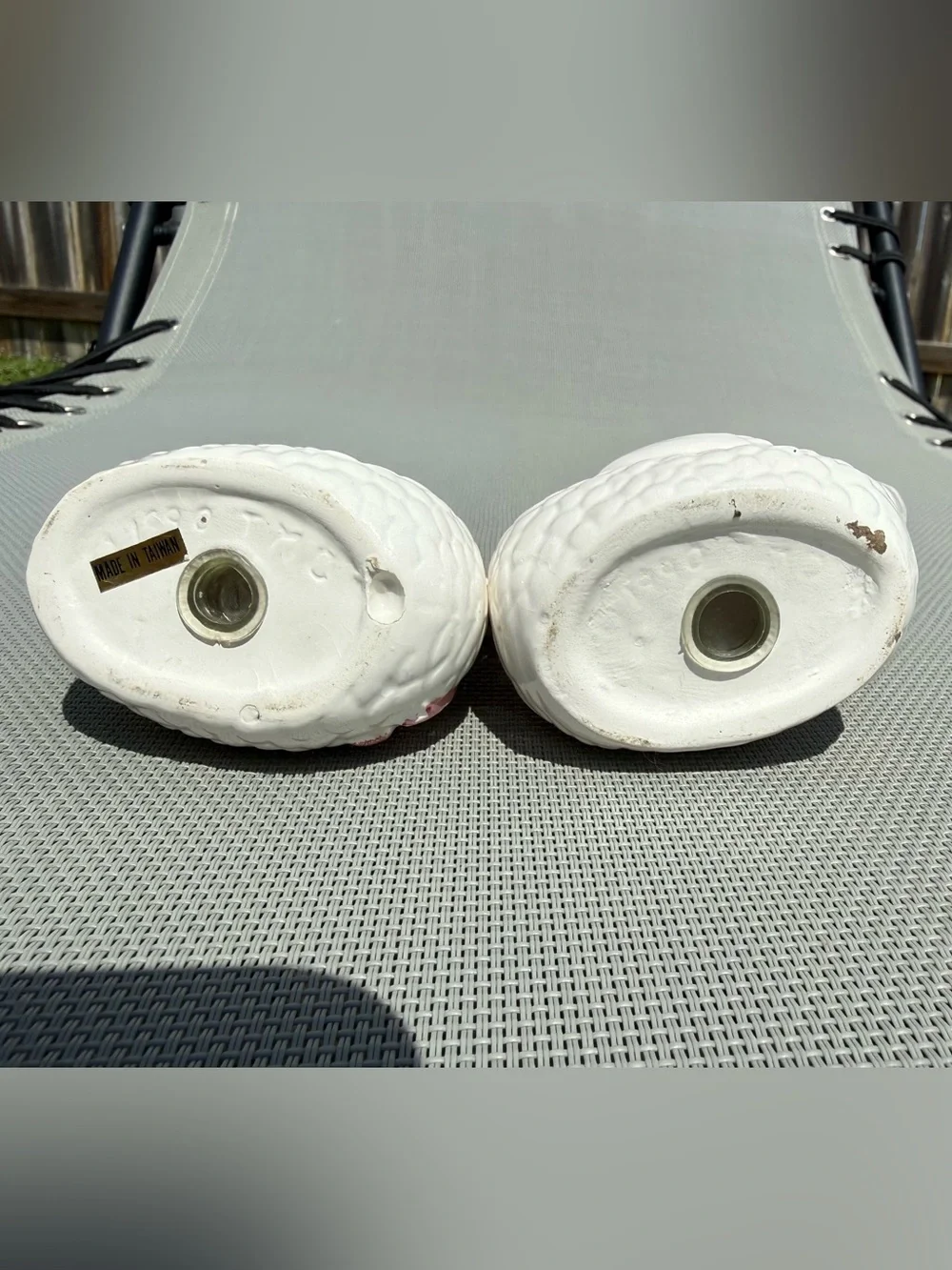 1990 White Ceramic Swan Salt & Pepper Shakers